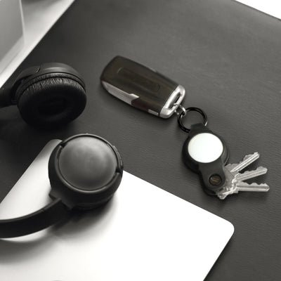 KeySmart Air Flex - Compact Key Holder for Apple AirTag, Slim and Pocket Friendly (Up to 5 Keys) - Black