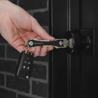 KeySmart Orginal - Compact Key Holder and Keychain Organiser (Up to 8 Keys) - Black - 2 Pack