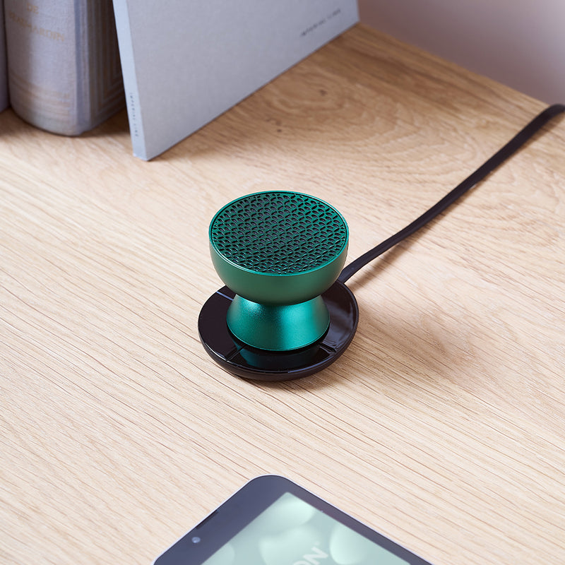 Lexon Tamo Infinitely Pairable Bluetooth Speaker - Green