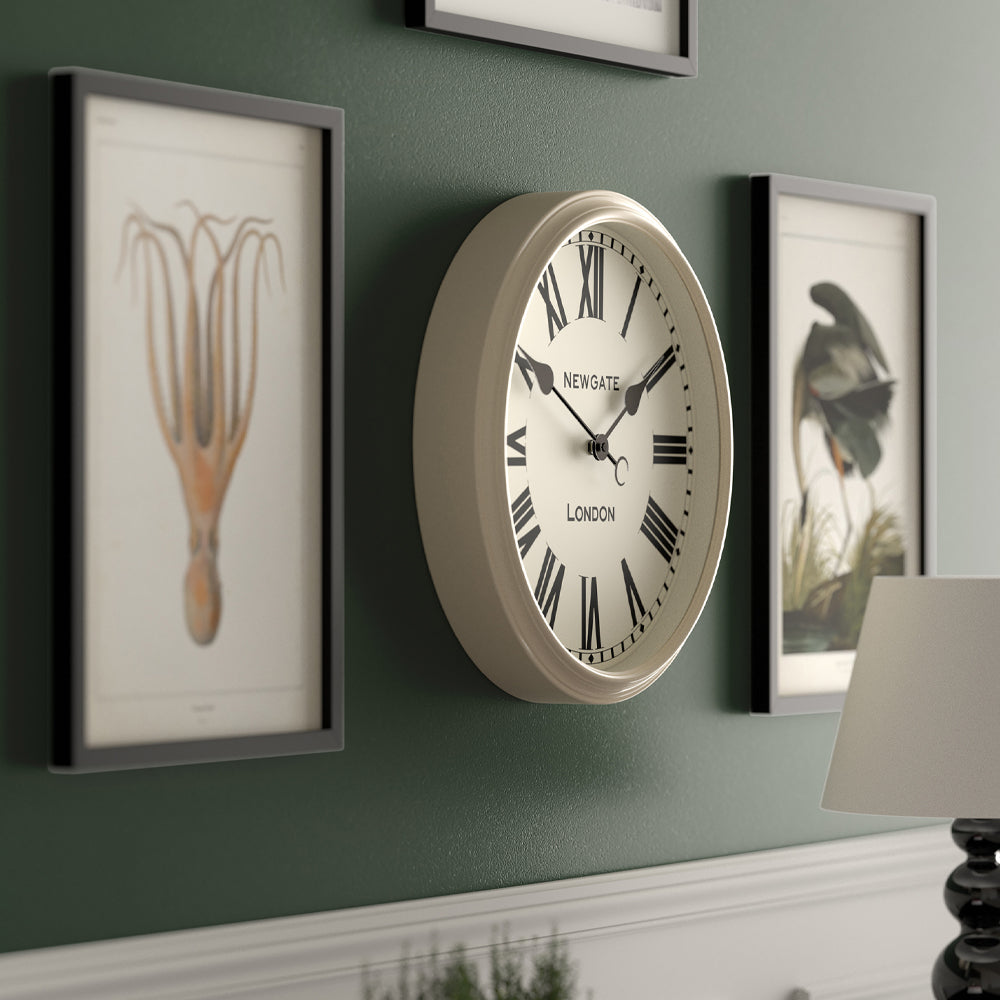 Spitting Clocks Newgate Spitalfields Wall Clock-Vanilla Cream – iWorld Online