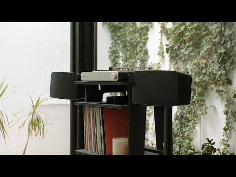 Victrola Stream Carbon Turntable + Crosley Soho Turntable Stand - Natural